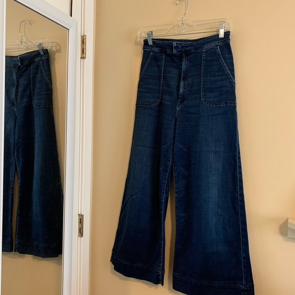 MOTHER wide leg denim jeans . Influencer & blogger favorite. - Picture 2 of 8